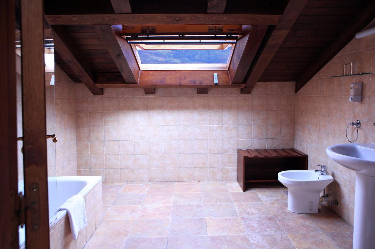 Hostal Antxitonea 埃利松多 外观 照片